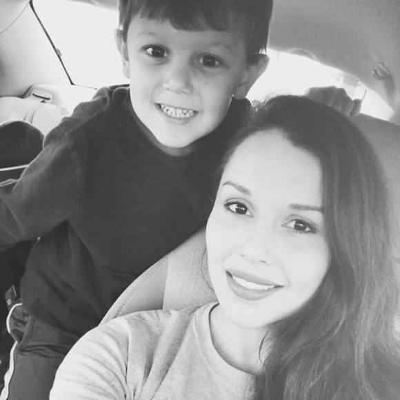 Meet your Posher, Olivia - Picture 1 of 1